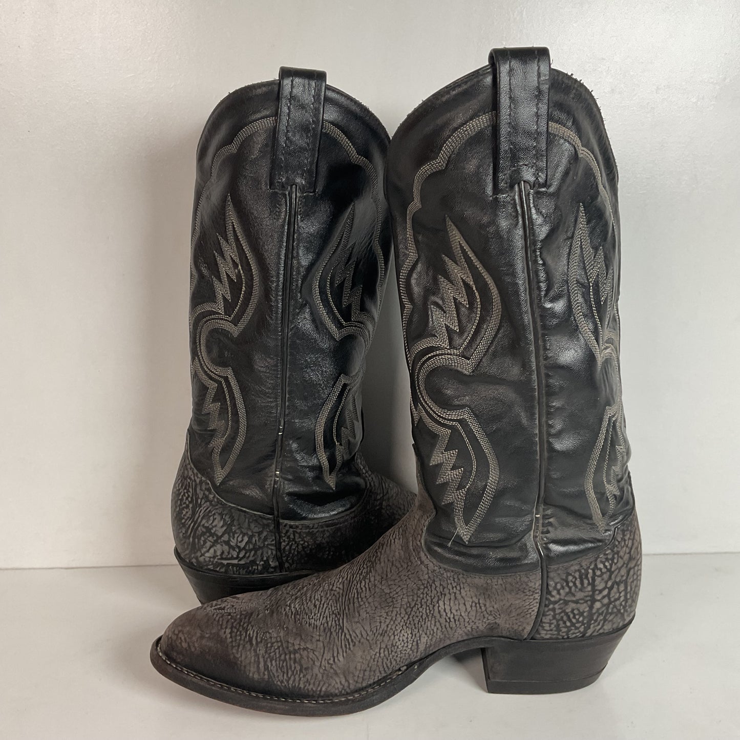 (2) Pairs Of Tony Lama Shoulder Cowboy Boots 8.5 D Style 6252 & 6250