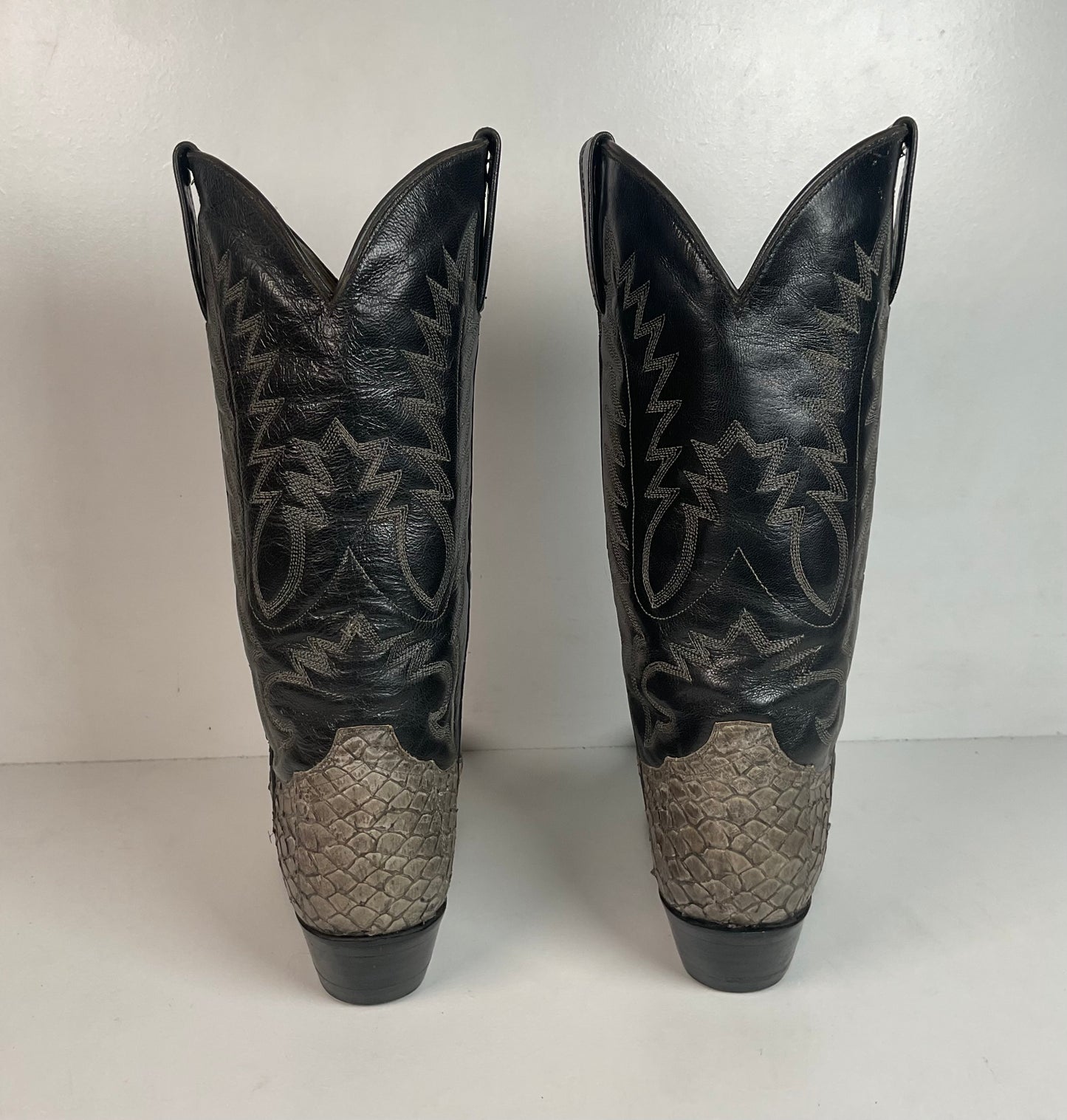 Pirarucu Fish Cowboy Boots Men’s 6.5 | Women’s 7.5 Inverted Cut Exotic Bass