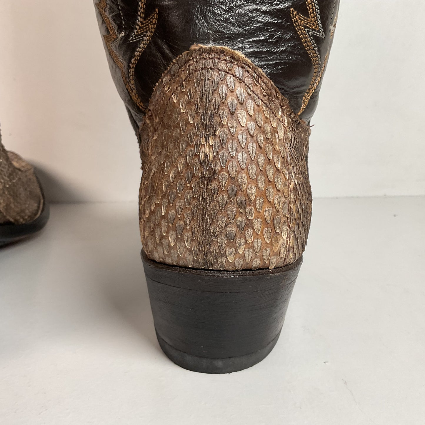 Vintage Abilene Diamondback Rattlesnake Cowboy Boots 10 D USA Made Snakeskin