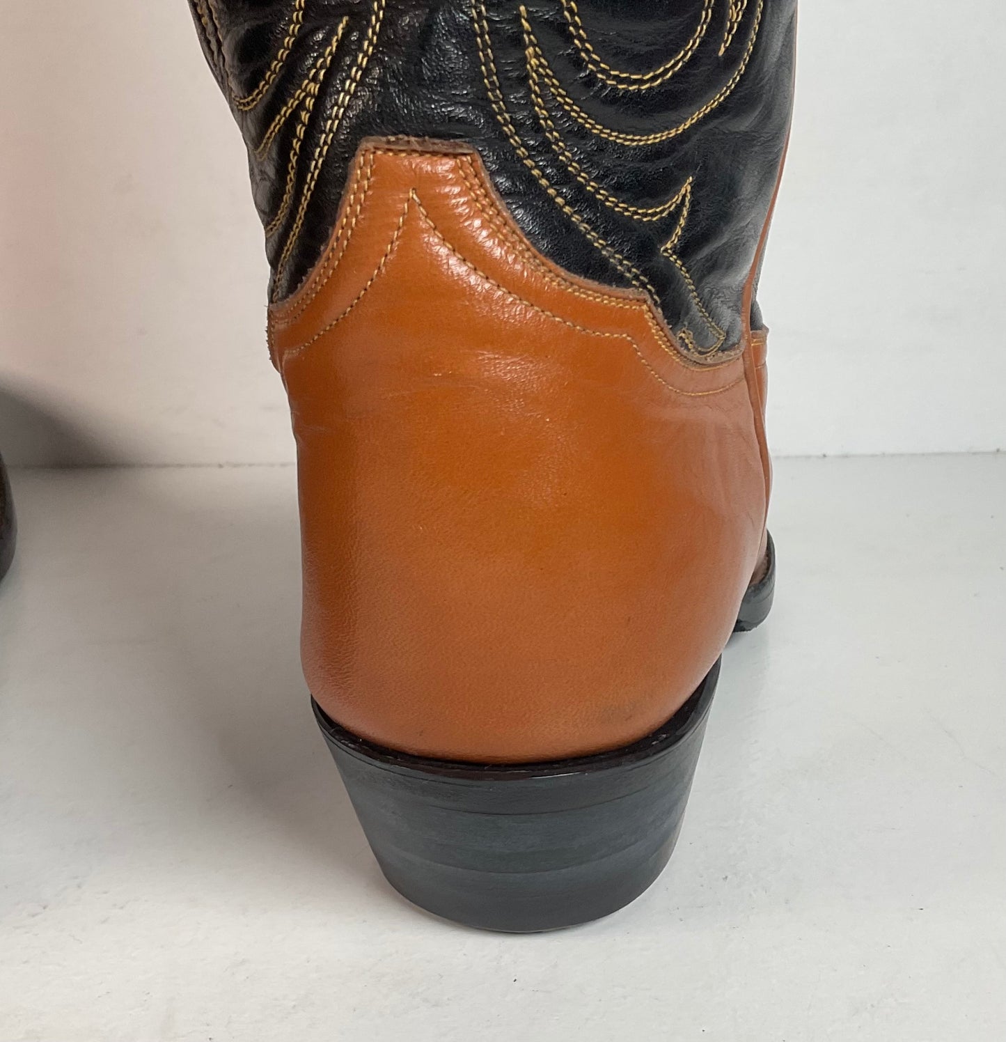 Vintage Tony Lama Longhorn Cowboy Boots | Gold Label | Men’s 8.5 | Women’s 10