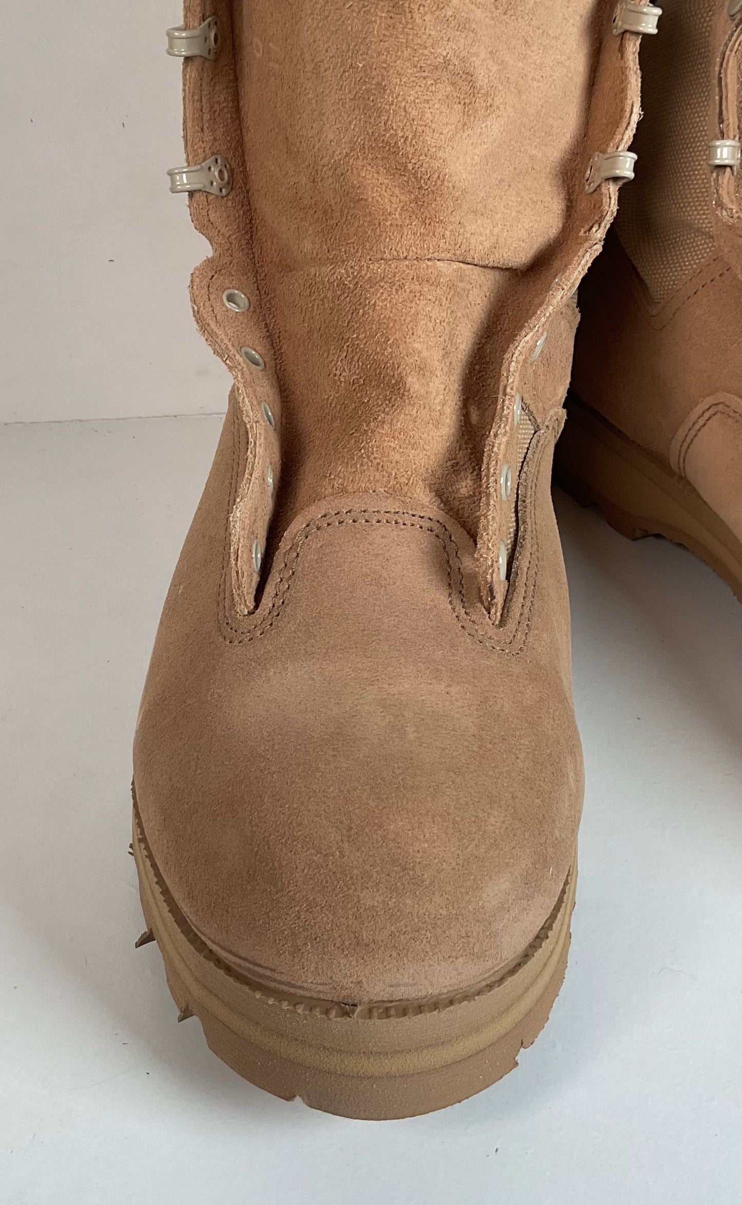 Bellville Army Combat Boot Temperate Weather 13 R USA Made Desert Tan