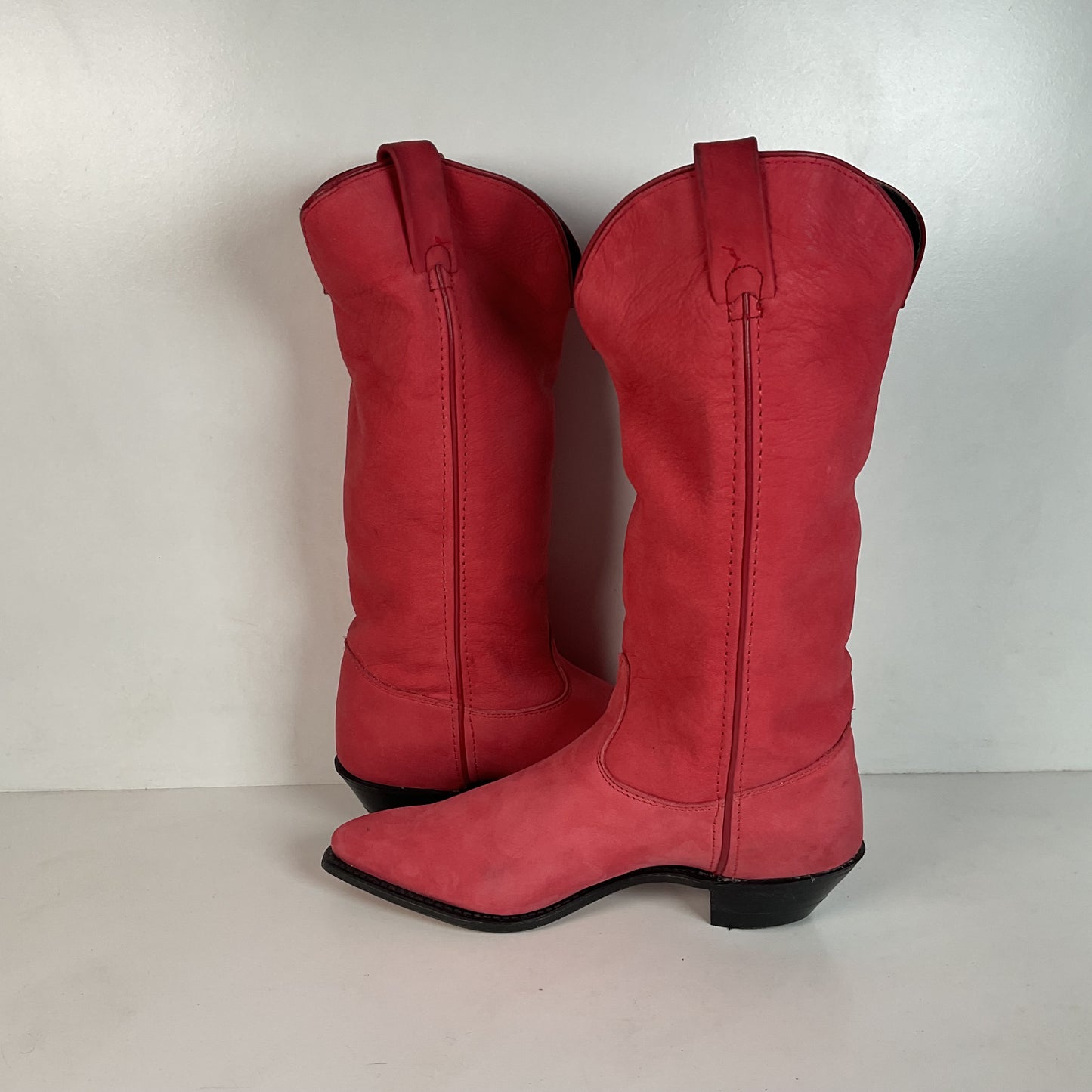 Vintage Wrangler Dusty Rose Cowgirl Boots 8.5 M USA Made Nubuck Suede