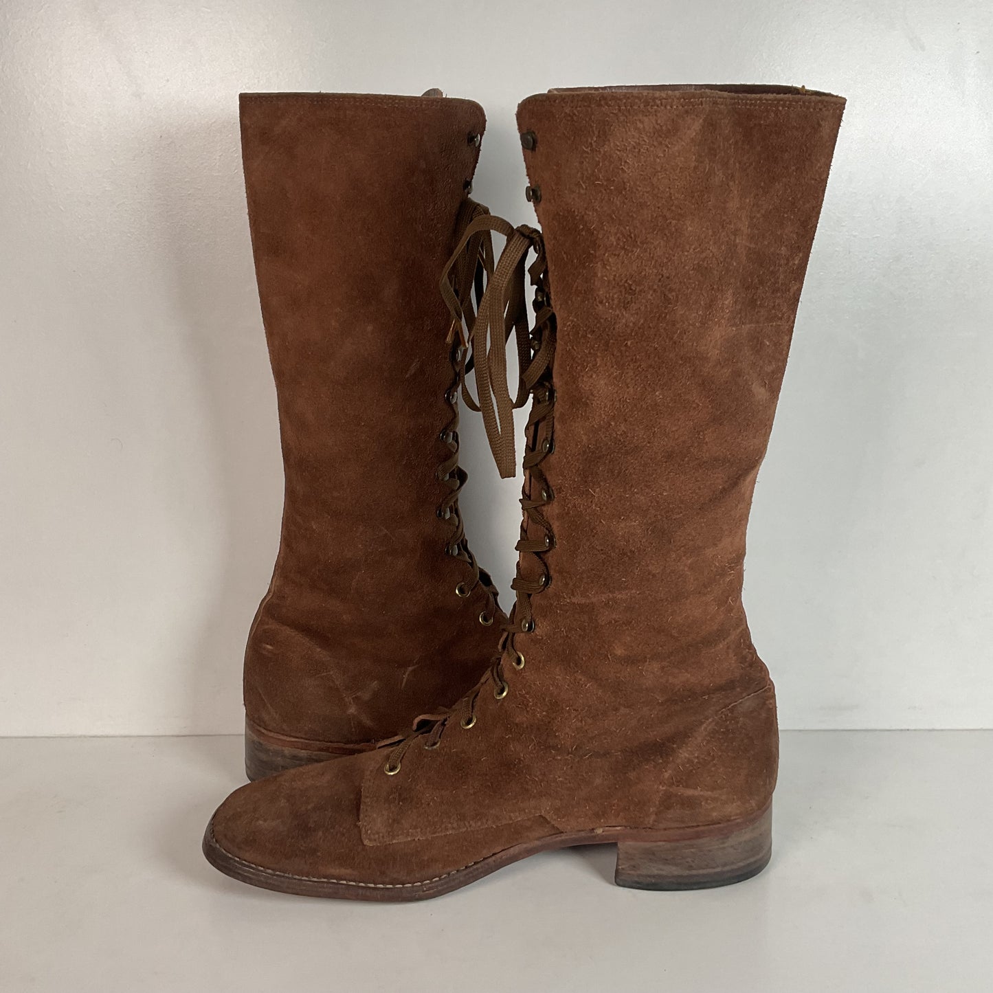 Vintage 1960s Men’s Suede Lace Up Snake Boots 12 D USA Made