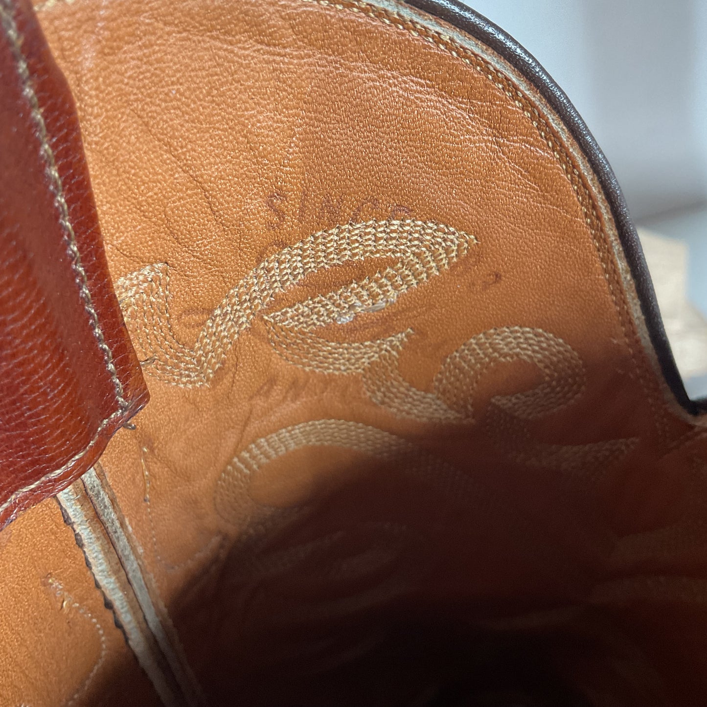 Lucchese San Antonio Ostrich Quill Cowboy Boots Men’s 9.5 B | Women’s 10.5