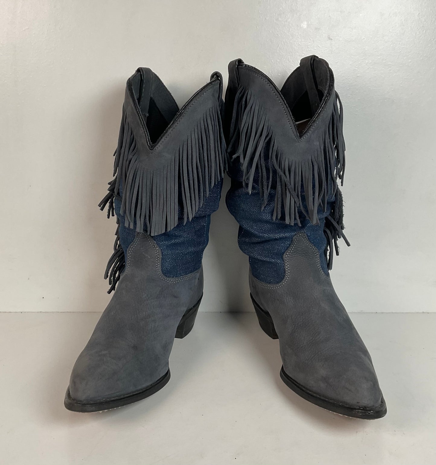 Vintage Wrangler Denim Fringe Cowgirl Boots 8.5 M USA Made Shorty