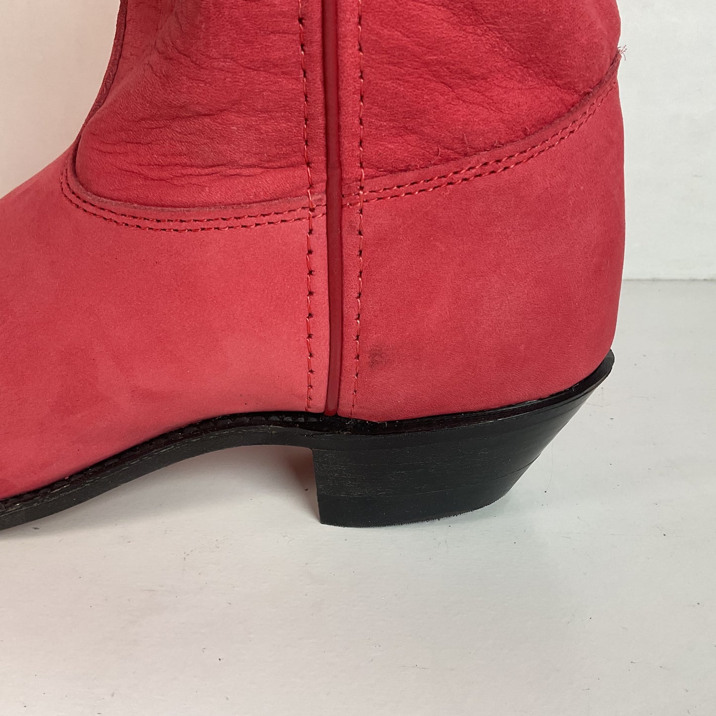 Vintage Wrangler Dusty Rose Cowgirl Boots 8.5 M USA Made Nubuck Suede