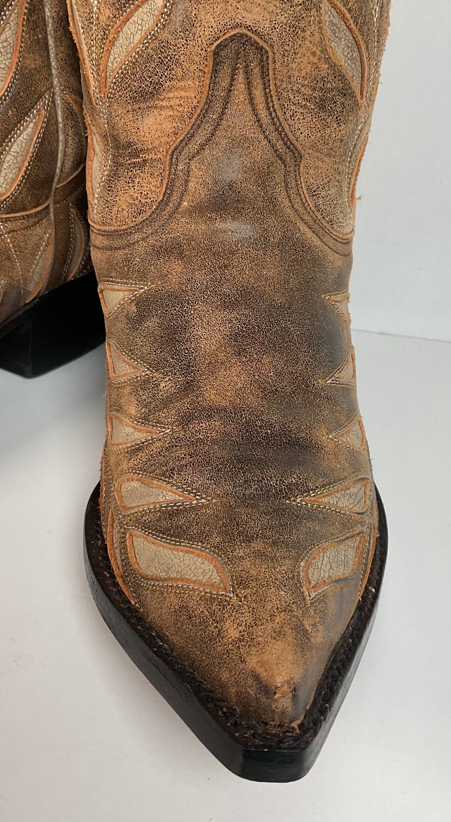 Old Gringo Cowgirl Boots 7 B Tooled Leaf Inlay Recrafted
