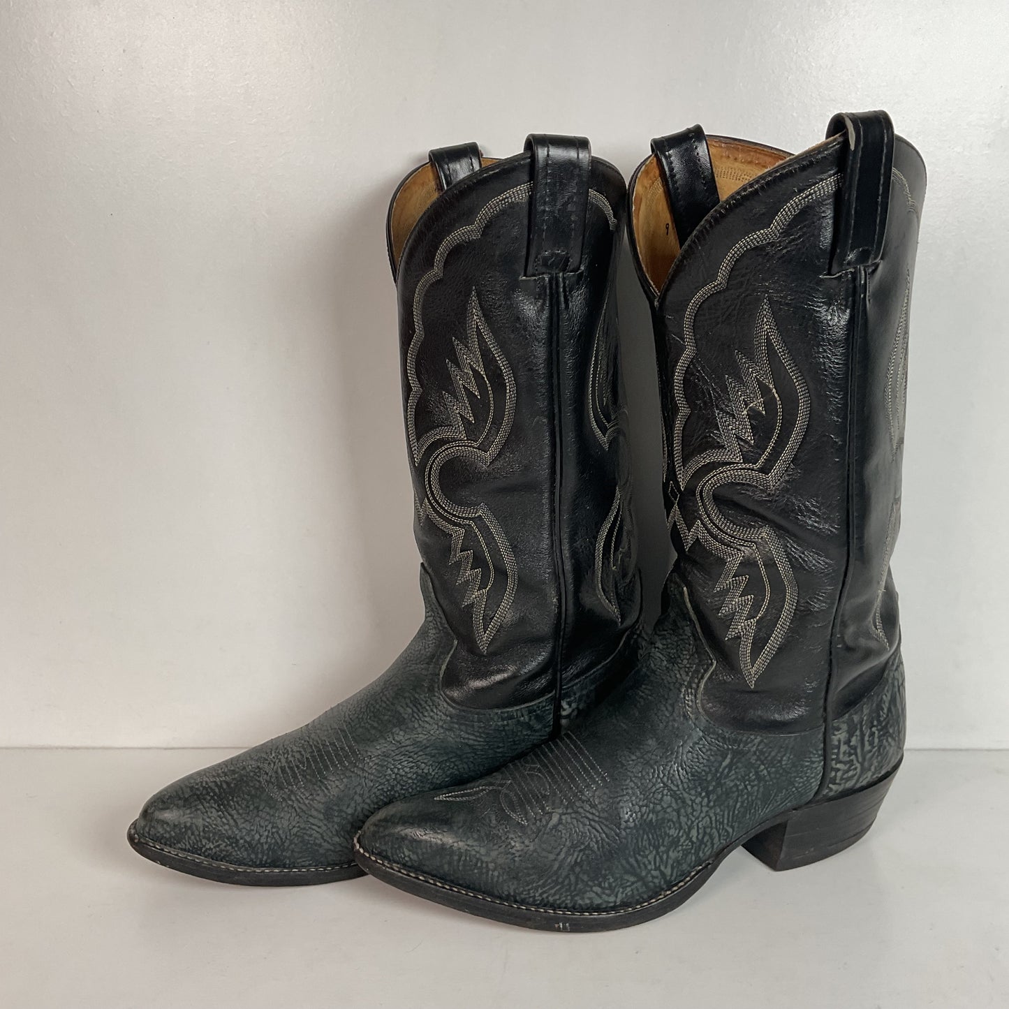 (2) Pairs Of Tony Lama Shoulder Cowboy Boots 8.5 D Style 6252 & 6250
