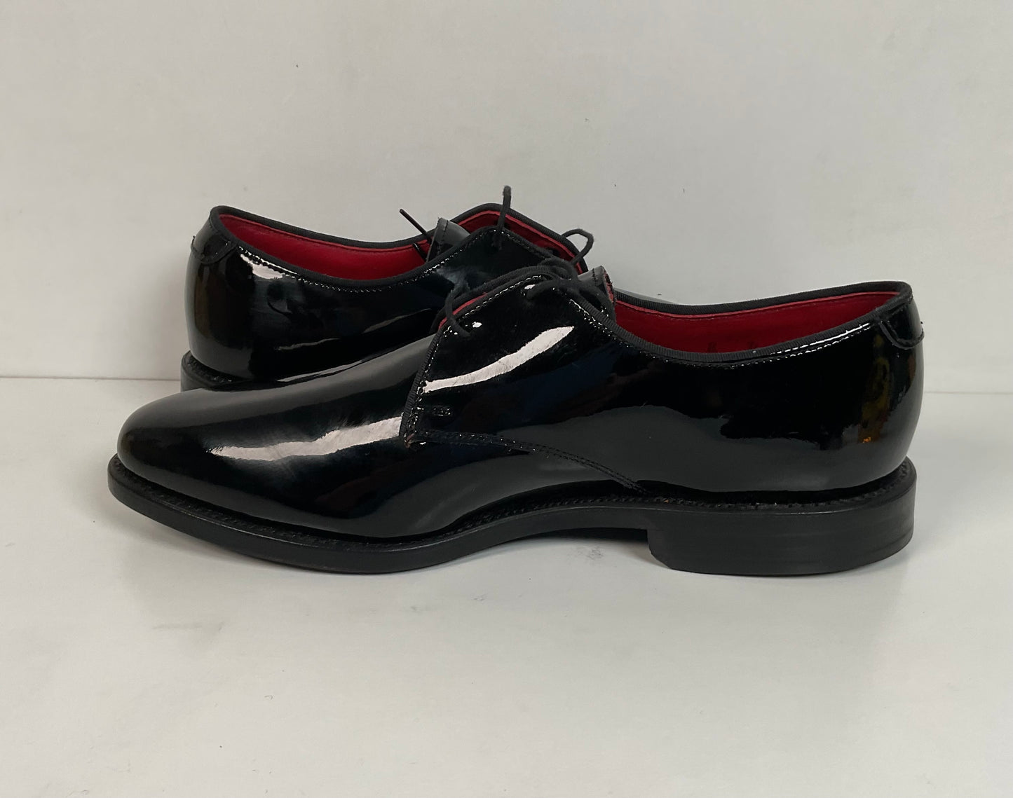 Allen Edmonds Kendall Plain Toe Derby Shoes 8 D Glossy Patent Leather