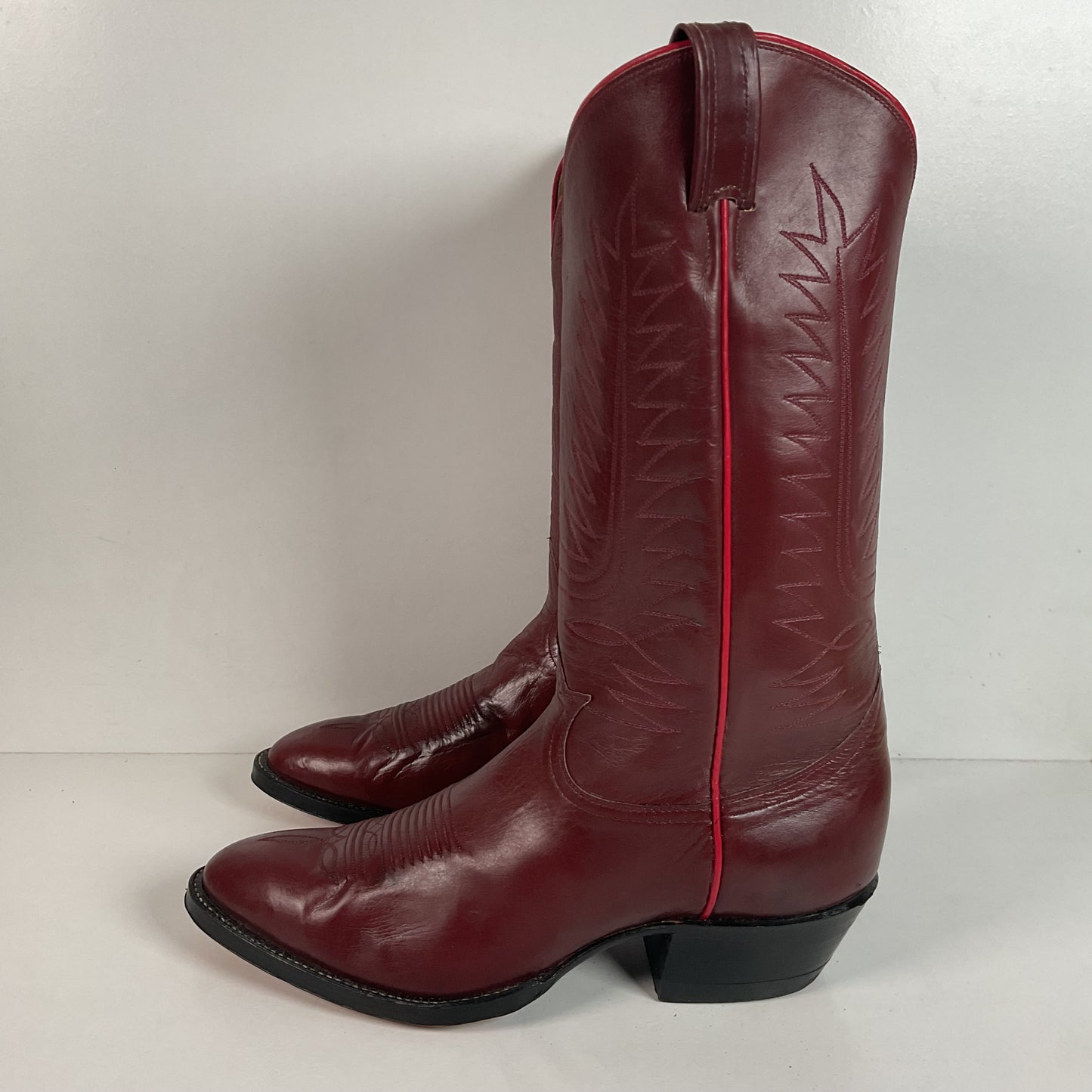 Vintage Tony Lama Red Wine Cowboy Boots Men’s 9 D | Women’s 10 Gold Label