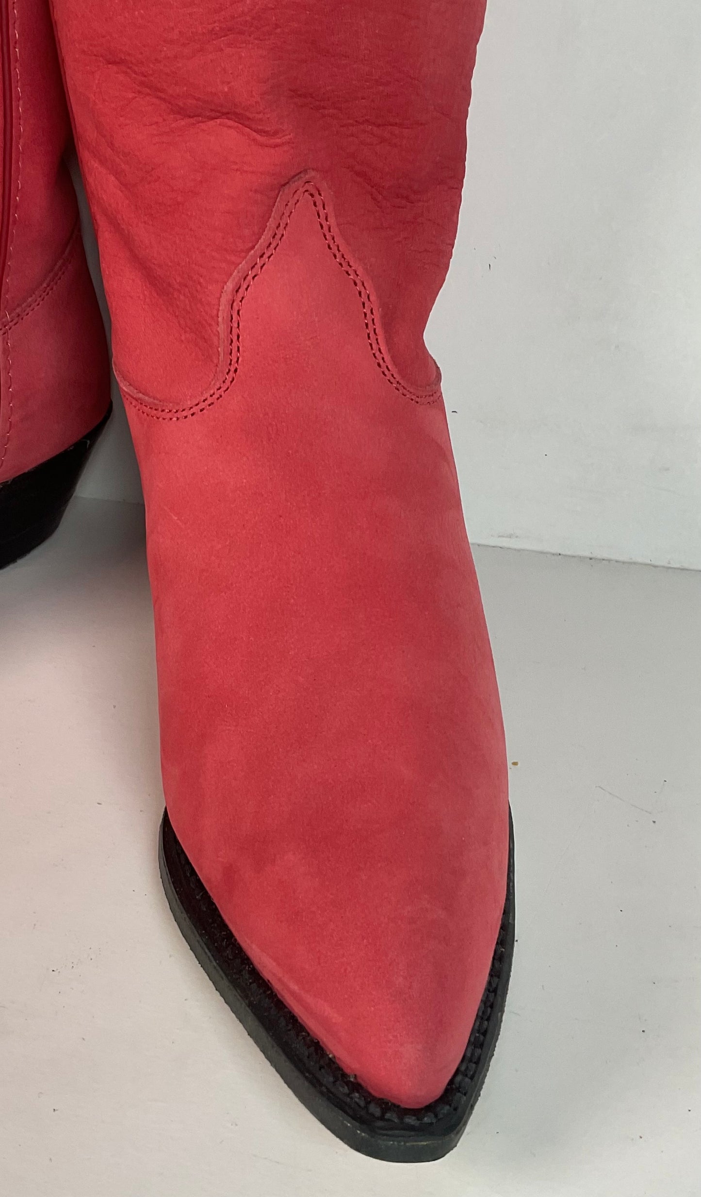 Vintage Wrangler Dusty Rose Cowgirl Boots 8.5 M USA Made Nubuck Suede