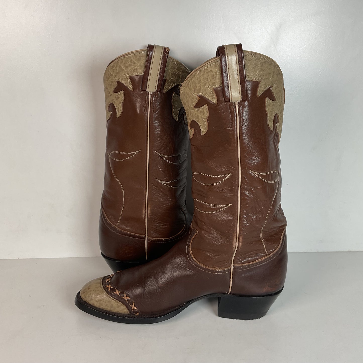 Vintage 1960s Tony Lama Wingtip Cowboy Boots 9 D Gold Label Recraft