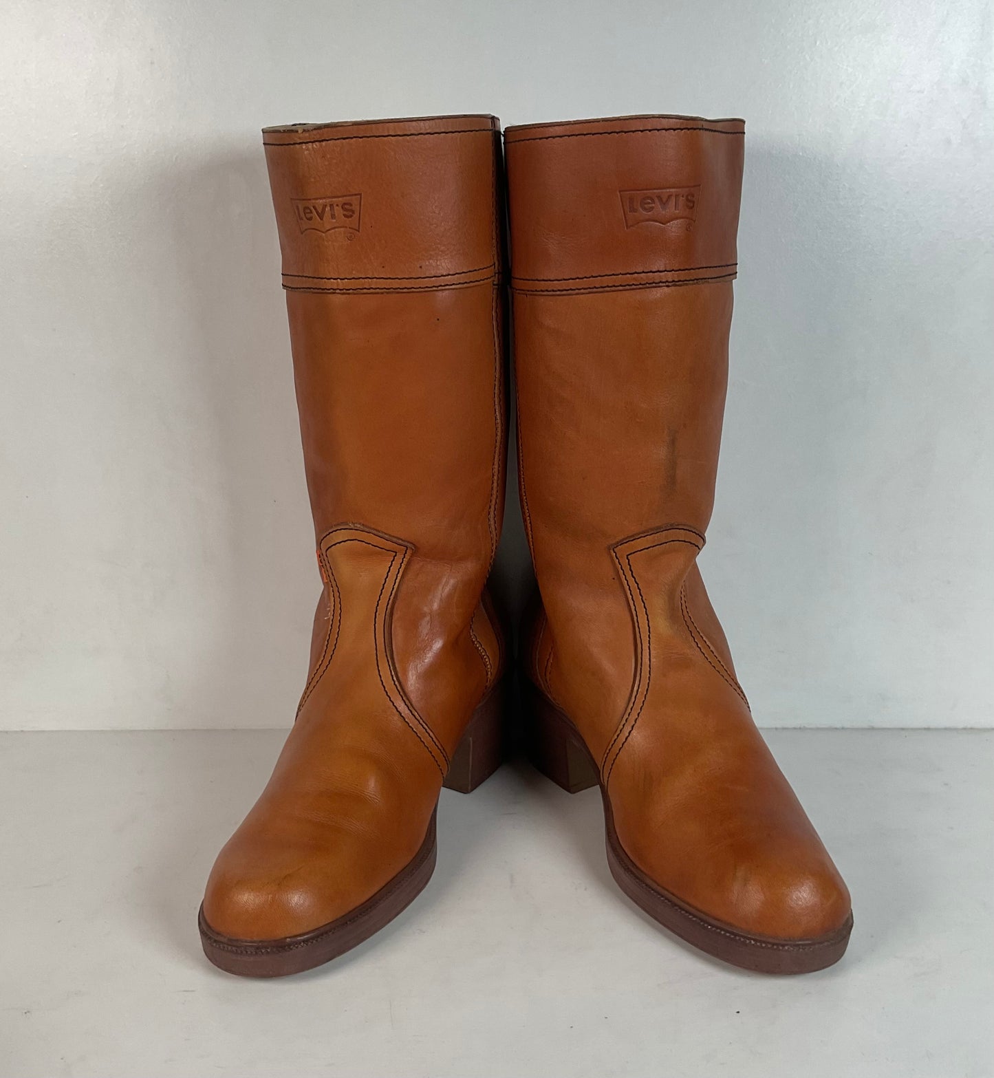 Vintage Levi’s Men’s Campus Boots 8.5 D Orange Tab Crepe Sole