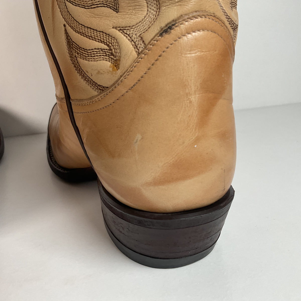 Vintage Tony Lama Teju Lizard Wingtip Cowboy Boots | Gold Label | Men’s 8.5 D