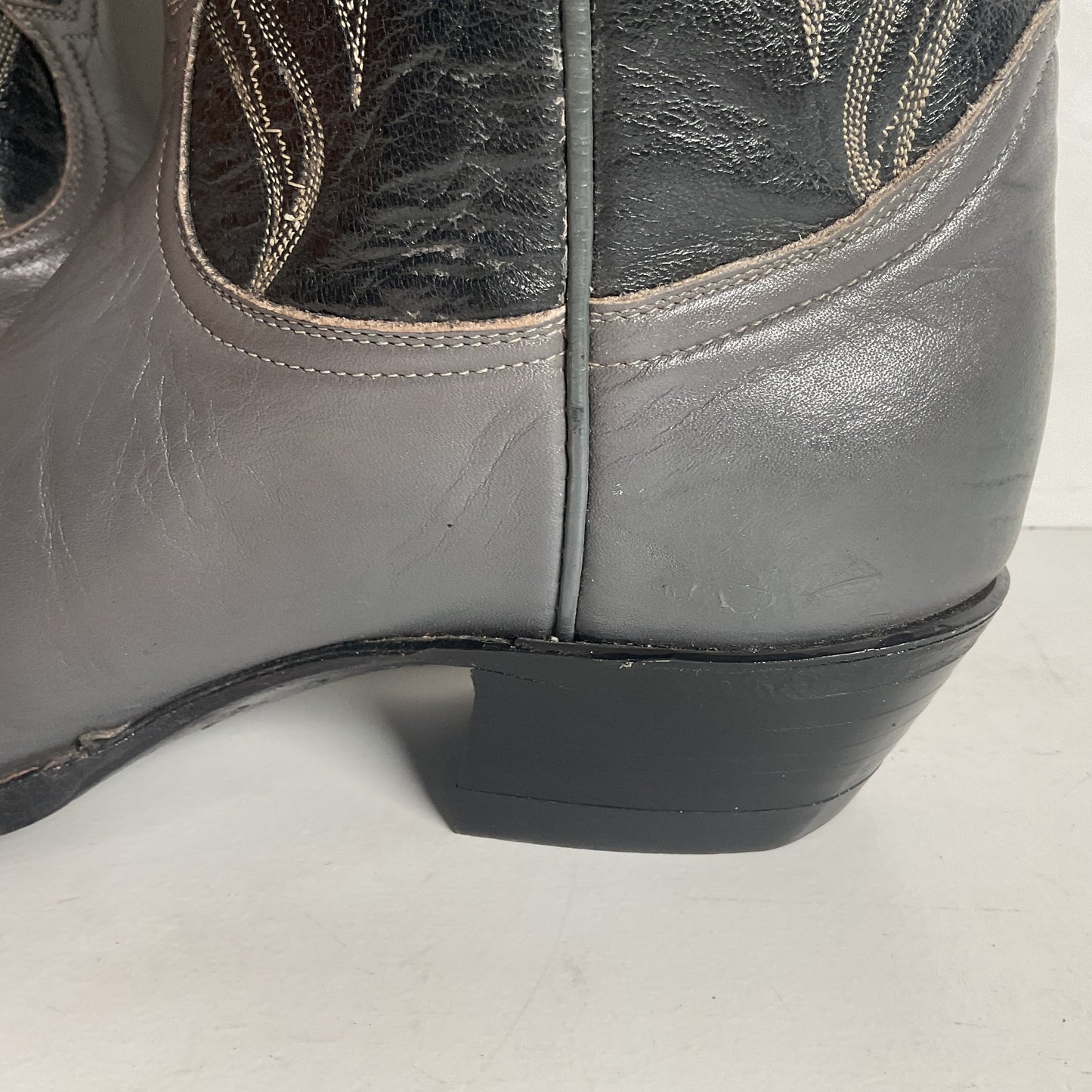 Vintage Tony Lama Charcoal Grey Wingtip Cowboy Boots 9 B Lizard Gold Label