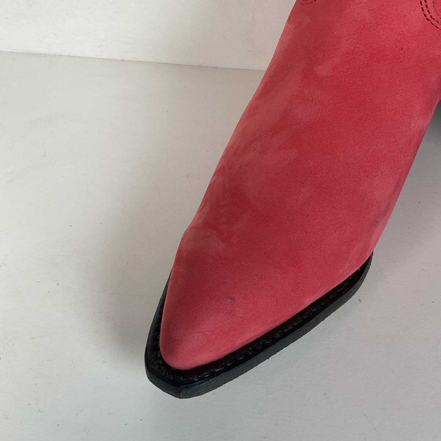 Vintage Wrangler Dusty Rose Cowgirl Boots 8.5 M USA Made Nubuck Suede