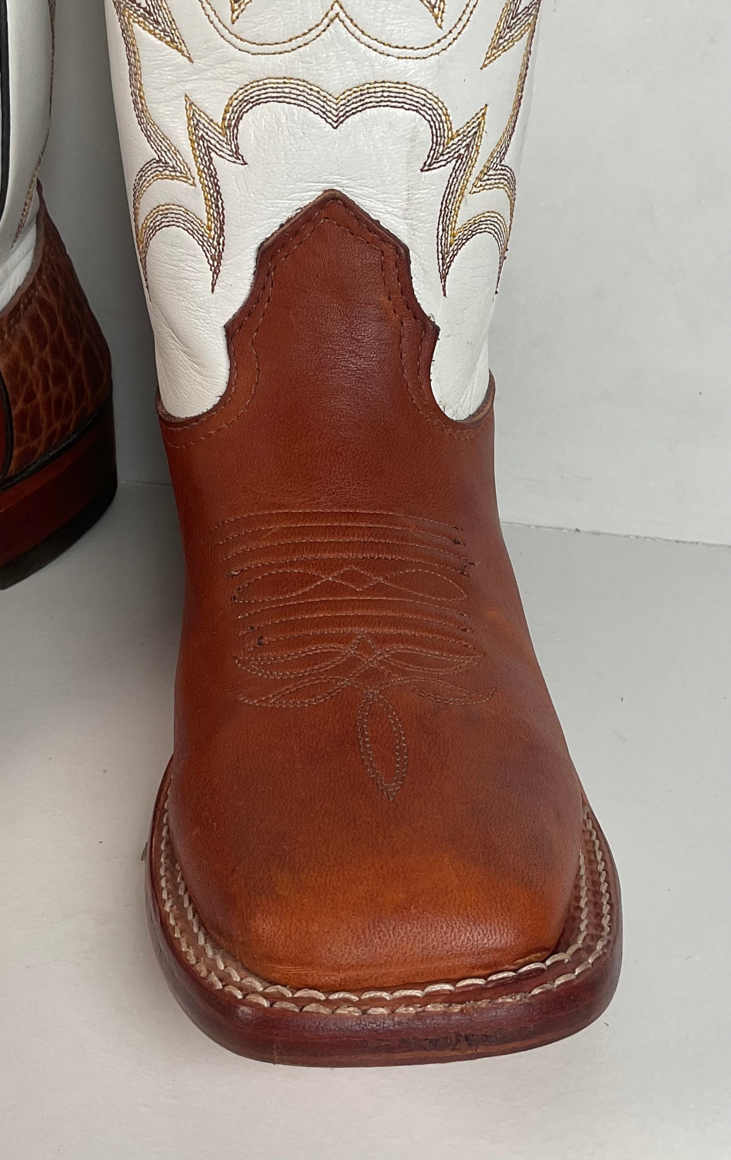 Larry Mahan Cowgirl Roper Boots 7 B Punchy Sunset Renegade