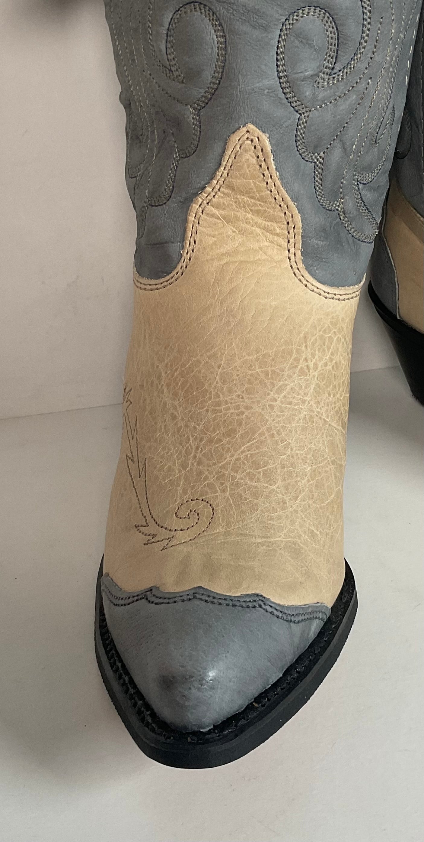 Vintage Wrangler Wingtip Cowgirl Boots 7.5 M Nubuck Suede