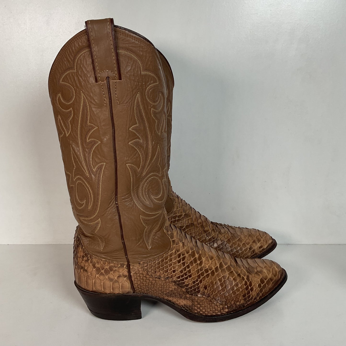 Vintage Justin Back Cut Python Cowboy Boots 8.5 D USA Made Snakeskin