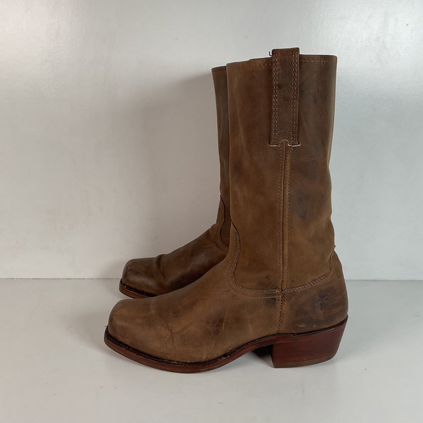 Frye Men’s Cavalry Square Toe Pull On Boots 10 M Distressed Style Recrafted