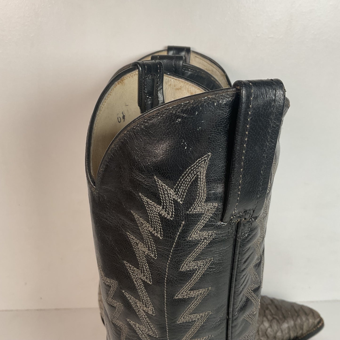 Pirarucu Fish Cowboy Boots Men’s 6.5 | Women’s 7.5 Inverted Cut Exotic Bass