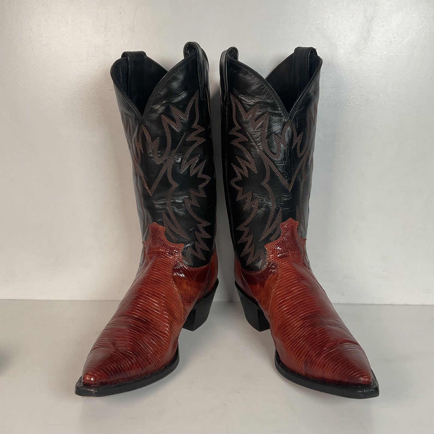 Justin Women’s Snip Toe Lizard Cowgirl Boots 9 B USA Made