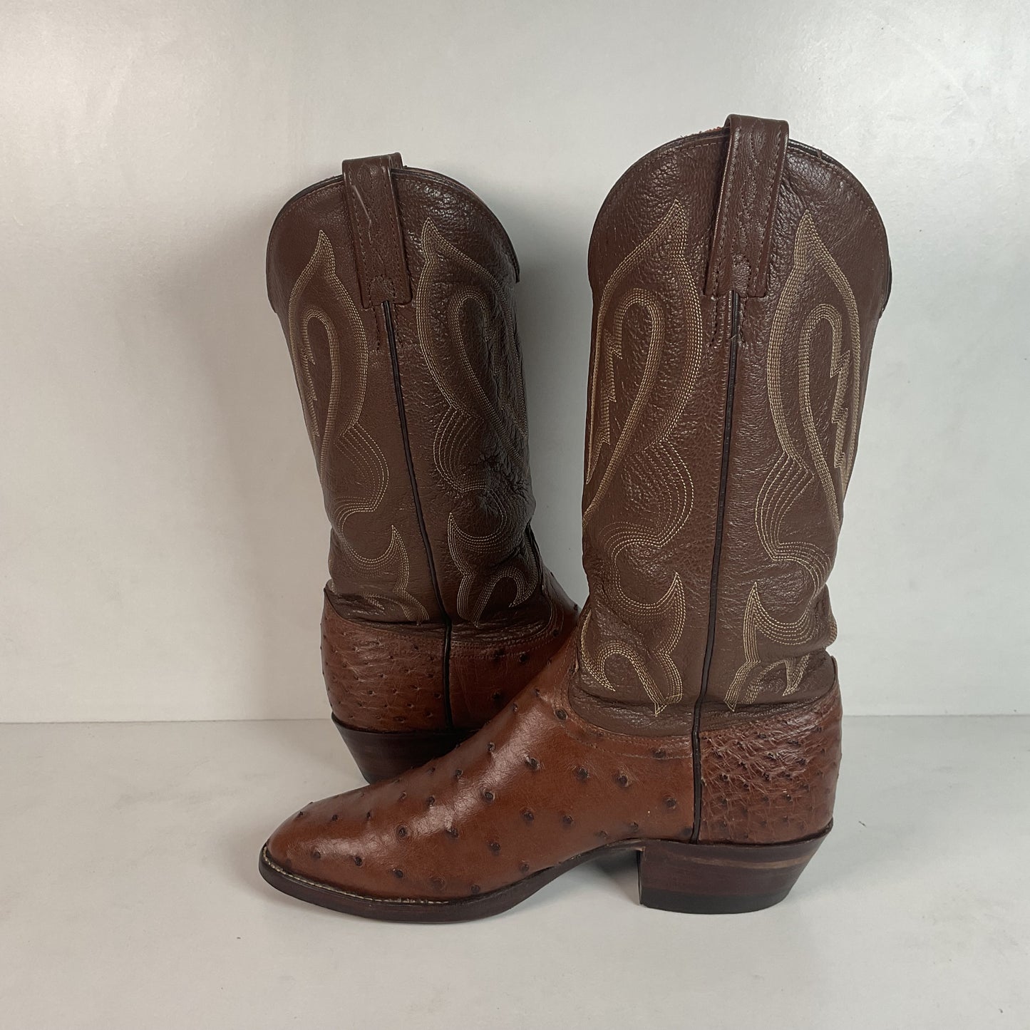 Vintage J Chisholm Exotic Full Quill Ostrich Cowboy Boots 8 D Brown USA Made