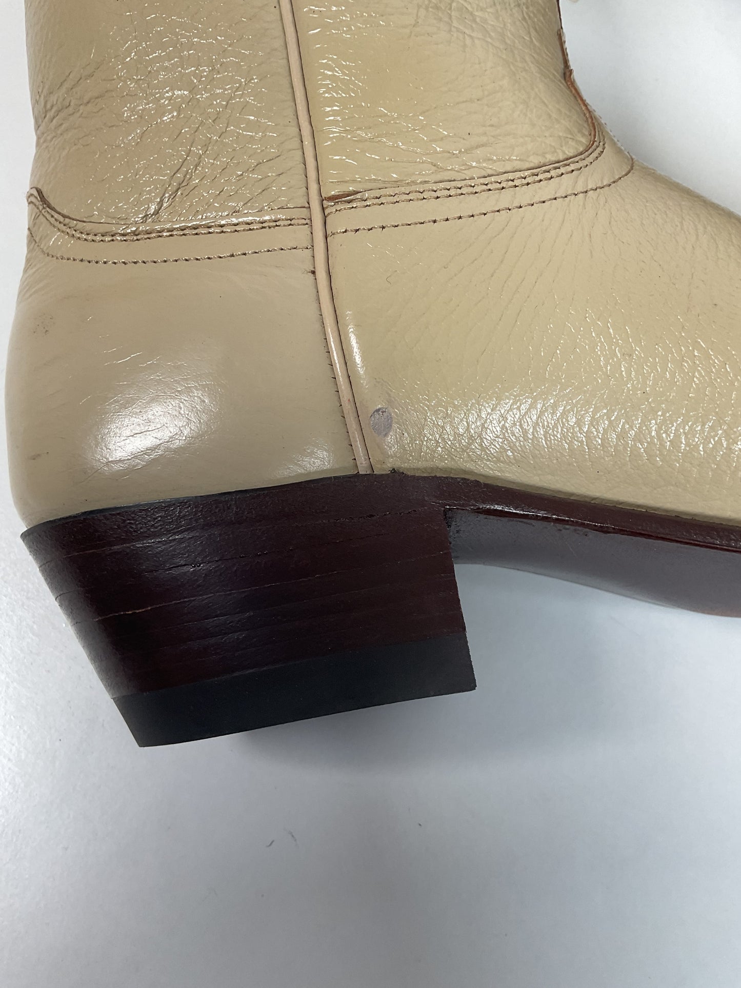 Justin Women’s Tall Bone Leather Cowgirl Boots 8 B USA Made