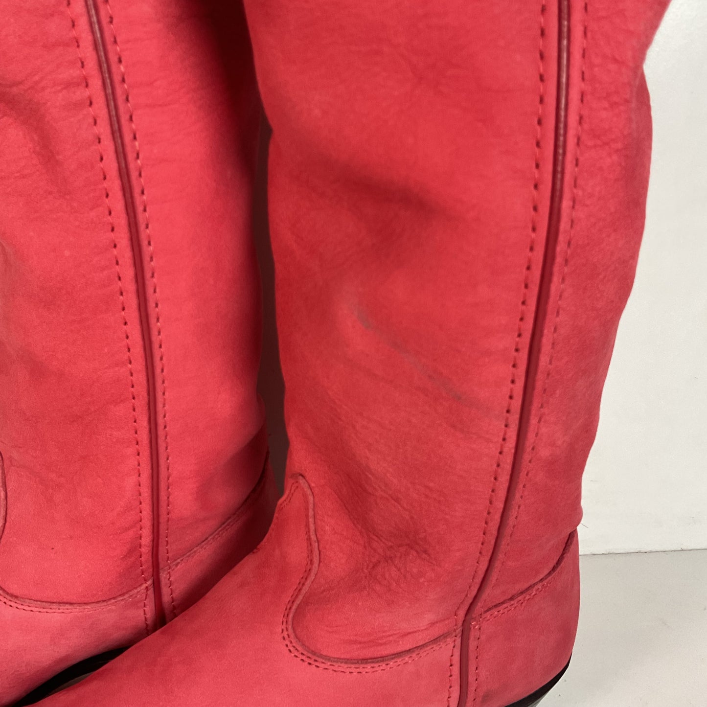 Vintage Wrangler Dusty Rose Cowgirl Boots 8.5 M USA Made Nubuck Suede
