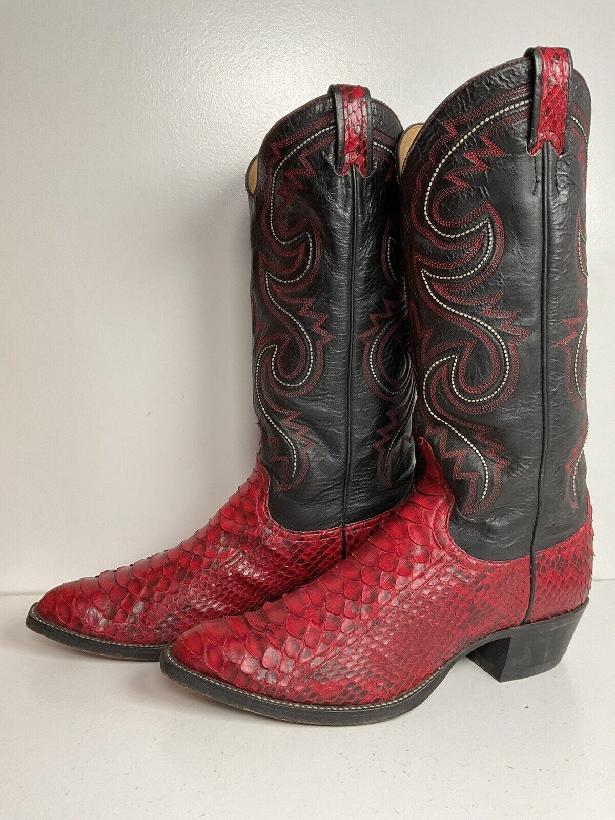 Vintage Larry Mahan Cherry Red Python Snakeskin Cowboy Boots 9.5 D Bac Lake s Boot Company