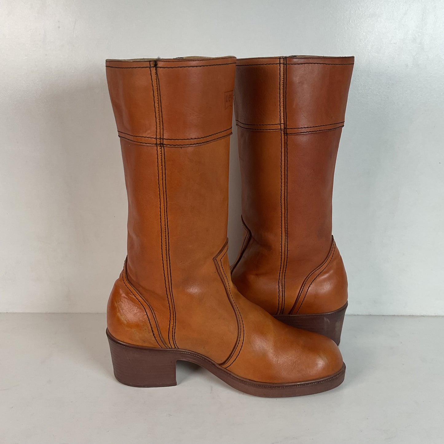 Vintage Levi’s Men’s Campus Boots 8.5 D Orange Tab Crepe Sole
