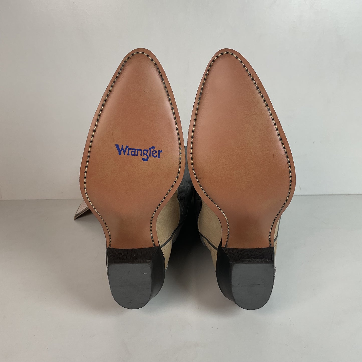Vintage Wrangler Wingtip Cowgirl Boots 7.5 M Nubuck Suede