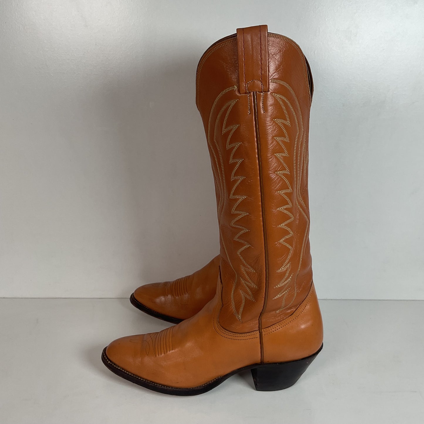 Vintage Nocona 17” Cowgirl Boots 7.5 C USA Made Old White Label