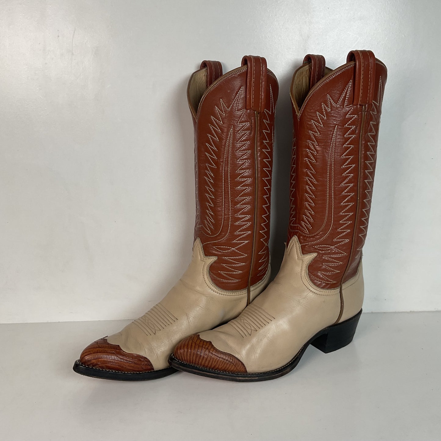 Vintage Tony Lama Urban Cowgirl Boots Men’s 6.5 | Women’s 7.5 Gold Label