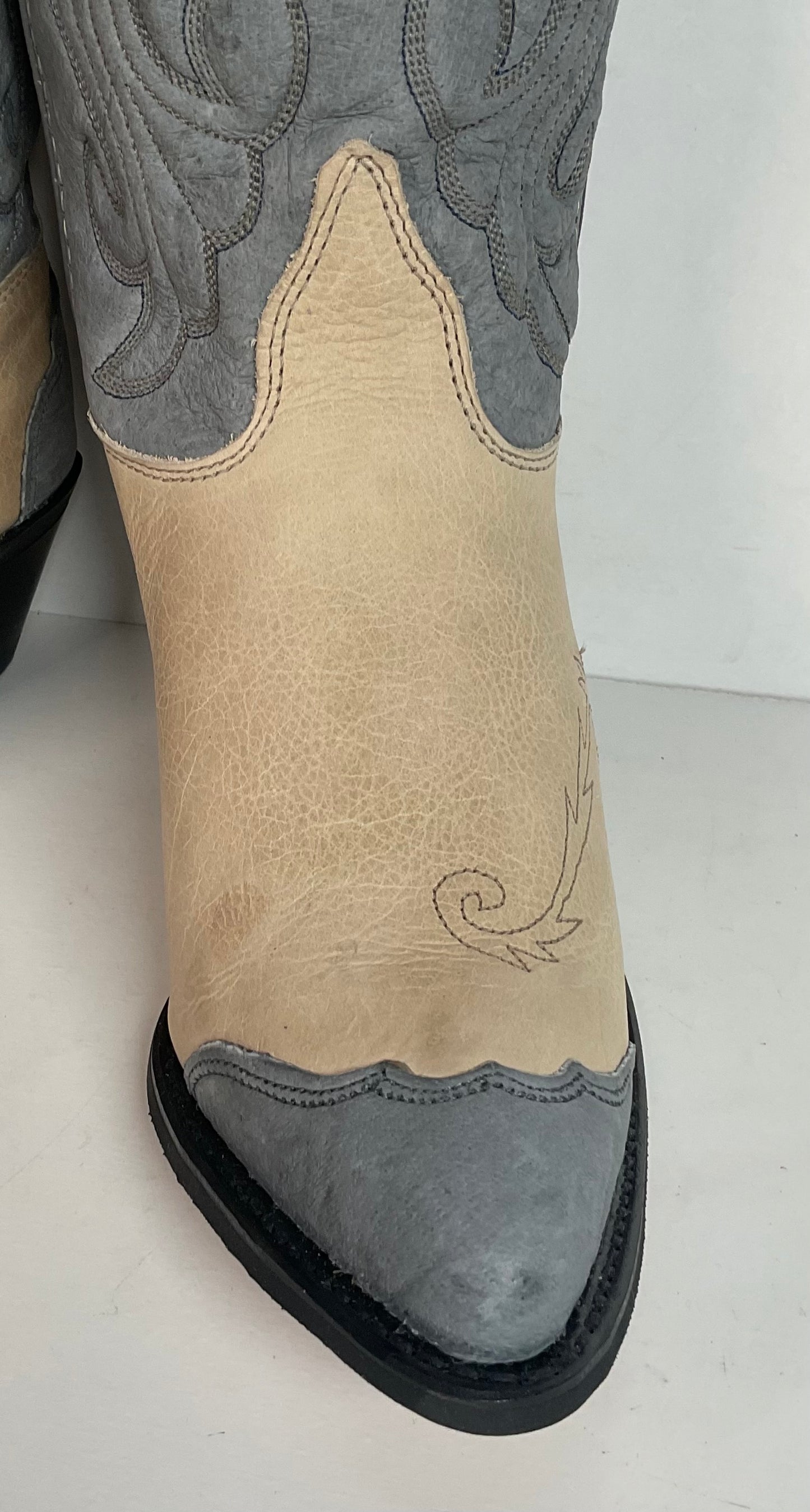 Vintage Wrangler Wingtip Cowgirl Boots 7.5 M Nubuck Suede