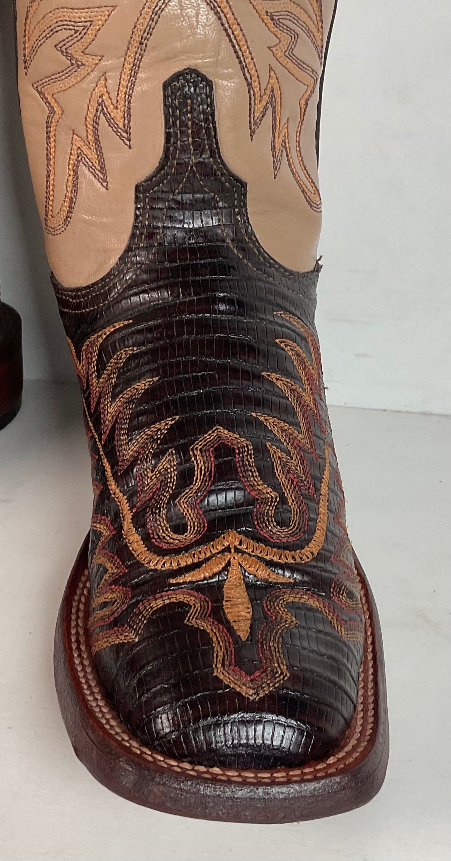 Lucchese Teju Lizard Cowgirl Boots 5 B Creme Stitched