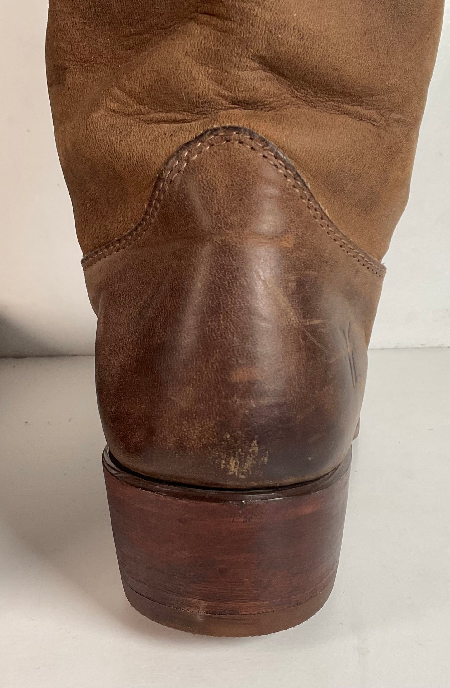 Frye Men’s Cavalry Square Toe Pull On Boots 10 M Distressed Style Recrafted