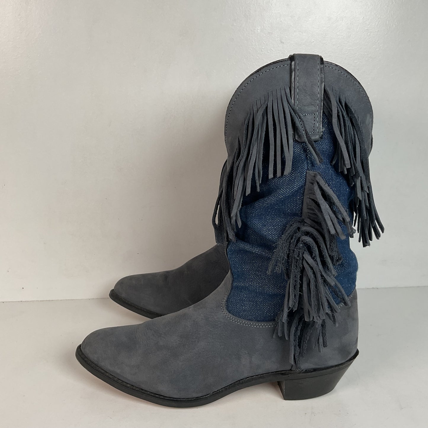 Vintage Wrangler Denim Fringe Cowgirl Boots 8.5 M USA Made Shorty