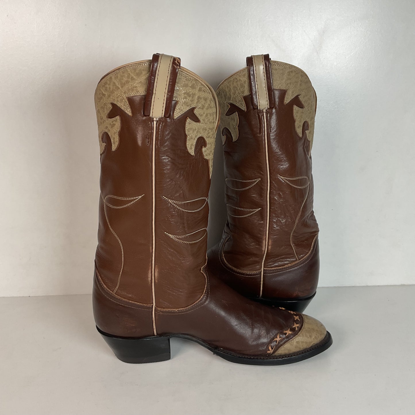 Vintage 1960s Tony Lama Wingtip Cowboy Boots 9 D Gold Label Recraft