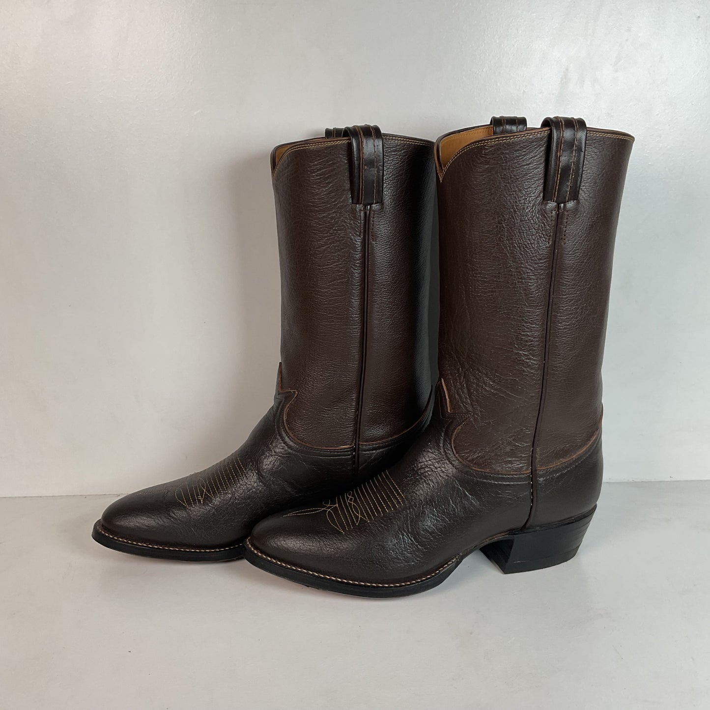 Vintage 1960s Tony Lama Water Buffalo Cowboy Boots 8.5 D Exotic Gold Label