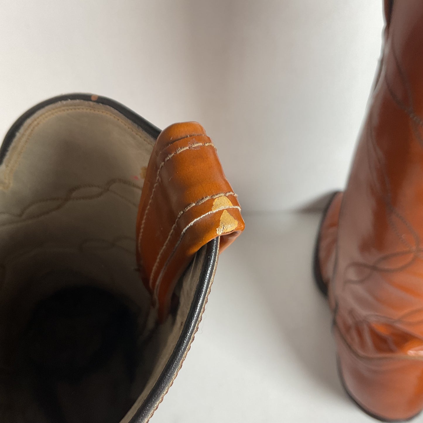 Vintage Tony Lama Patent Leather Cowgirl Boots Men’s 6 | Women’s 7 Gold Label