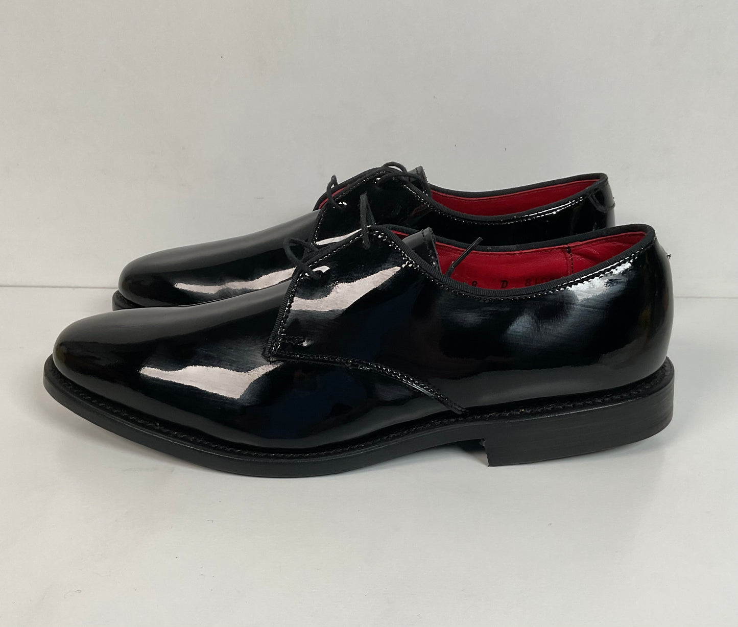 Allen Edmonds Kendall Plain Toe Derby Shoes 8 D Glossy Patent Leather