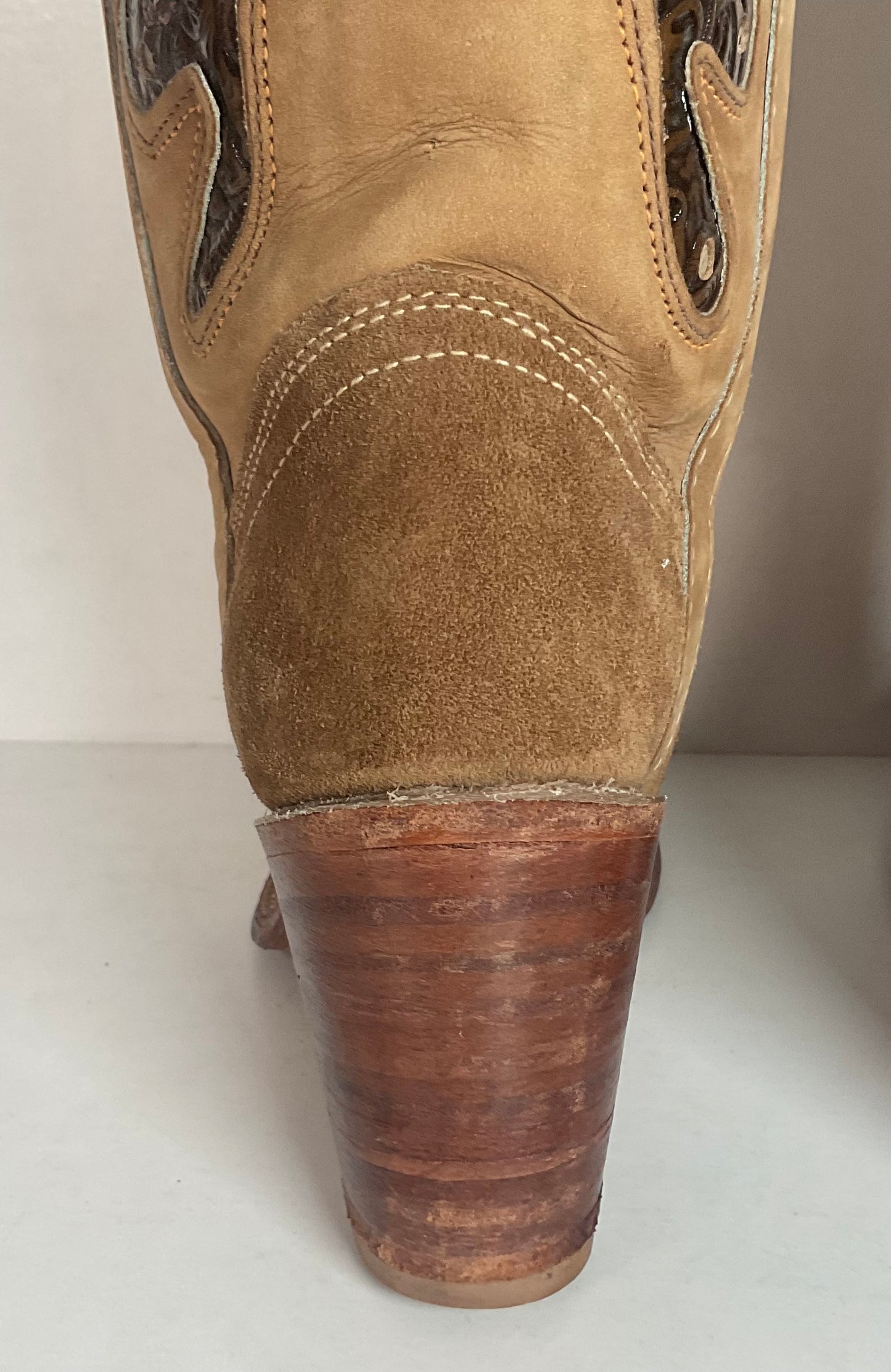 Vintage Miss Capezio Butterfly Inlay Cowgirl Boots 6.5 M USA Rough Out Suede