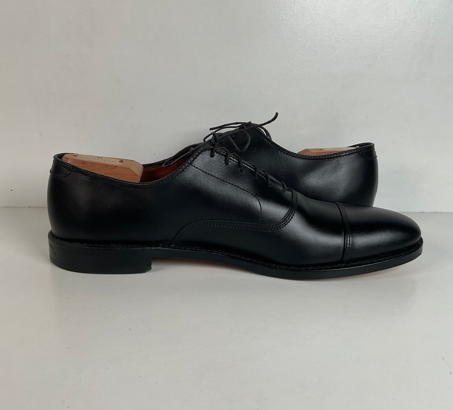Allen Edmonds Park Avenue Oxford Shoes Mens 12 AAA (Extra Narrow) Cap Toe