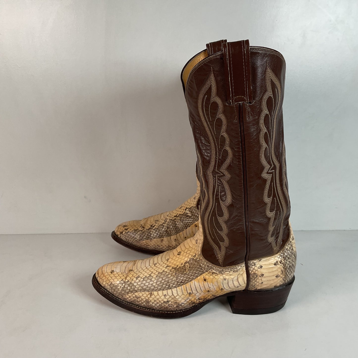Vintage Tony Lama Water Snake Cowboy Boots 9 D Gold Label Snakeskin