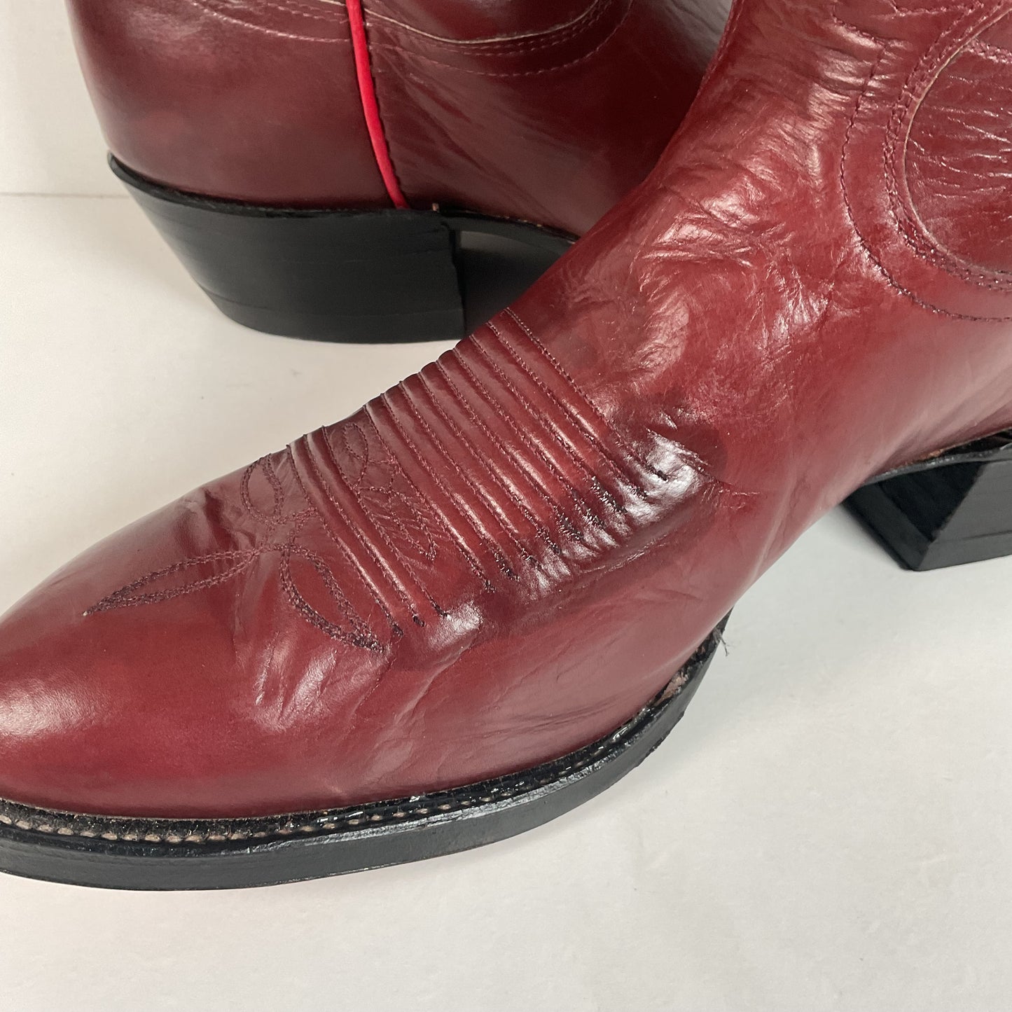 Vintage Tony Lama Red Wine Cowboy Boots Men’s 9 D | Women’s 10 Gold Label