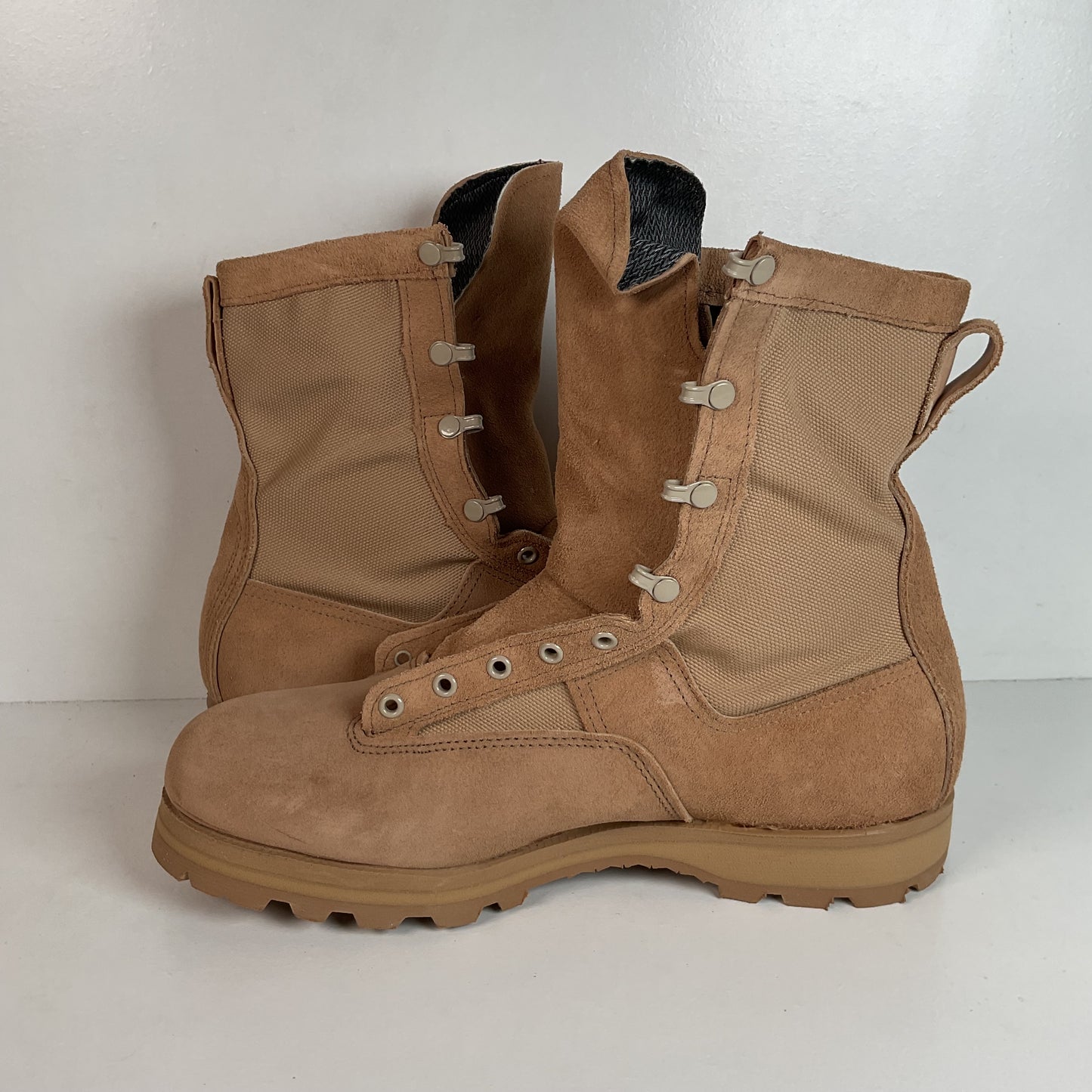 Bellville Army Combat Boot Temperate Weather 13 R USA Made Desert Tan