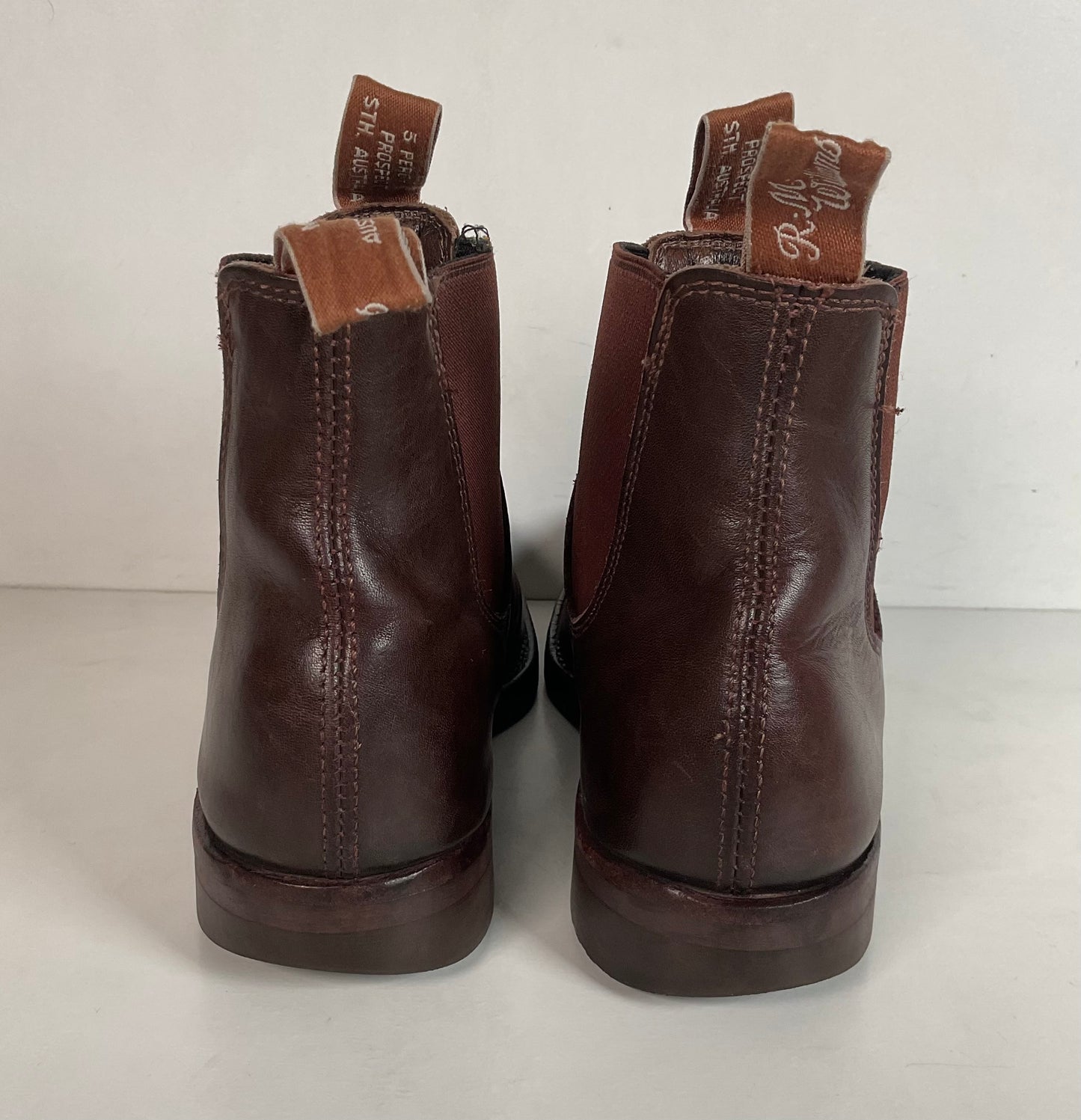 RM Williams Women’s Chelsea Leather Boots 4.5 G | 5.5 US Australia