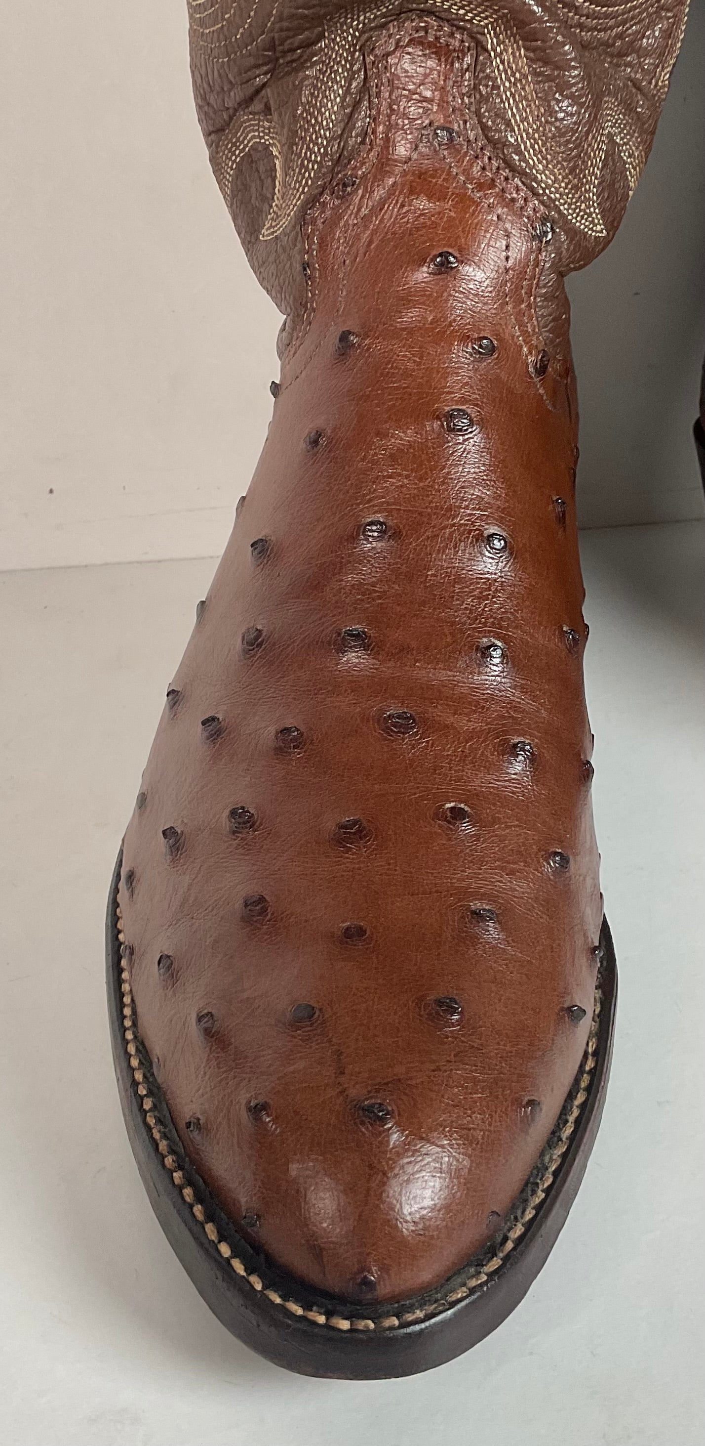 Vintage J Chisholm Exotic Full Quill Ostrich Cowboy Boots 8 D Brown USA Made