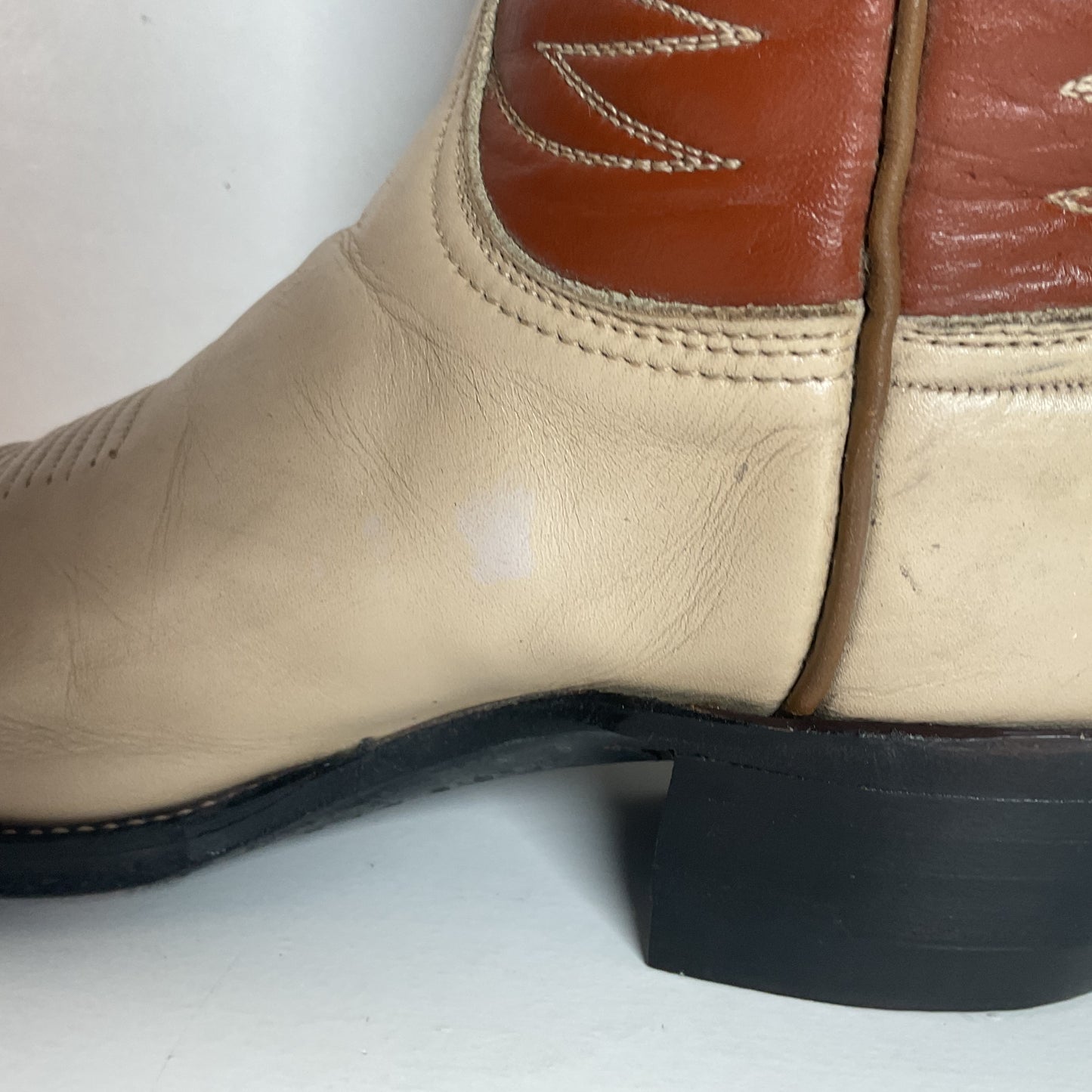 Vintage Tony Lama Urban Cowgirl Boots Men’s 6.5 | Women’s 7.5 Gold Label